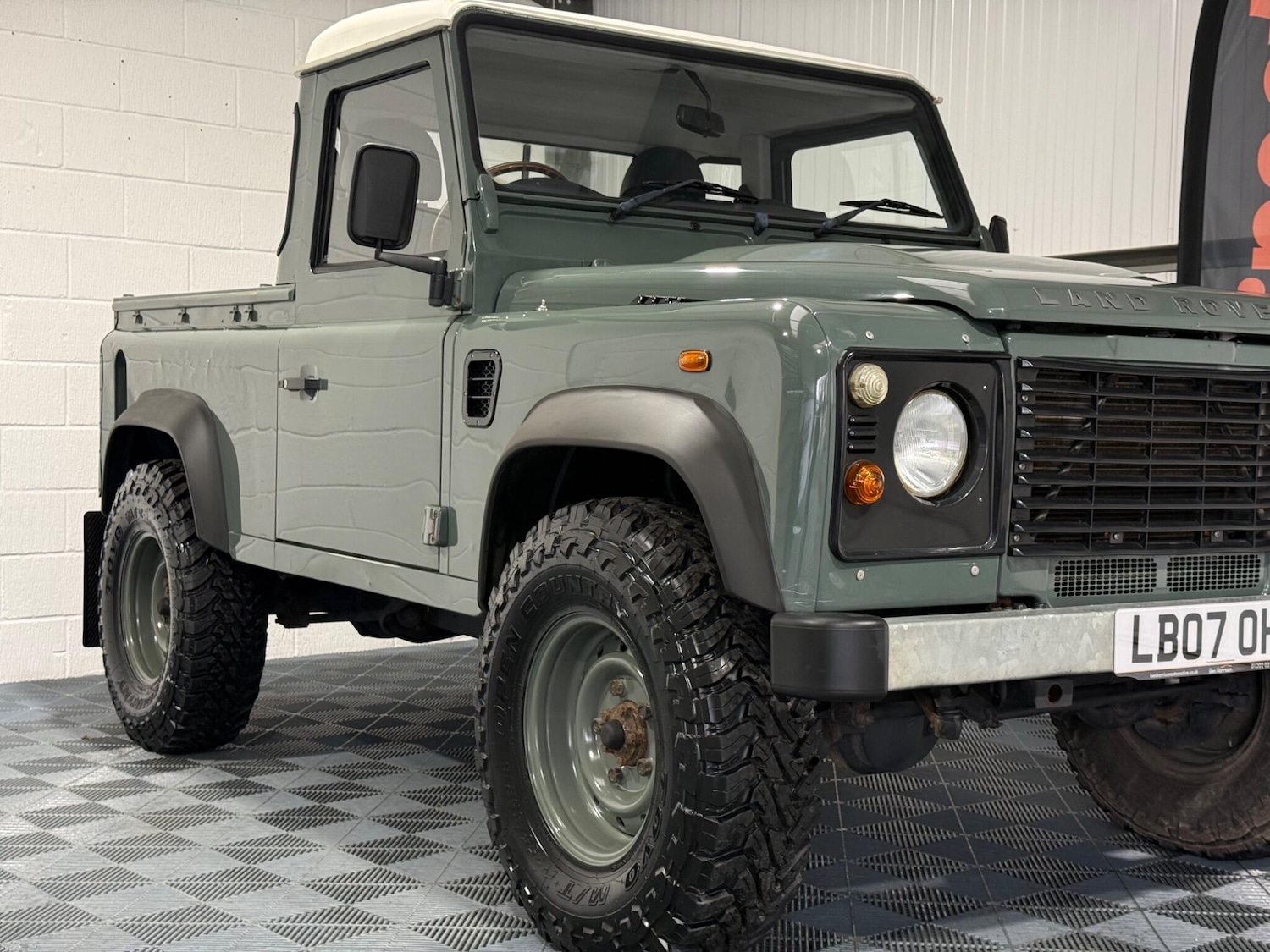 Used Land Rover Defender 90 2007 for sale - 77549380: Photo 11
