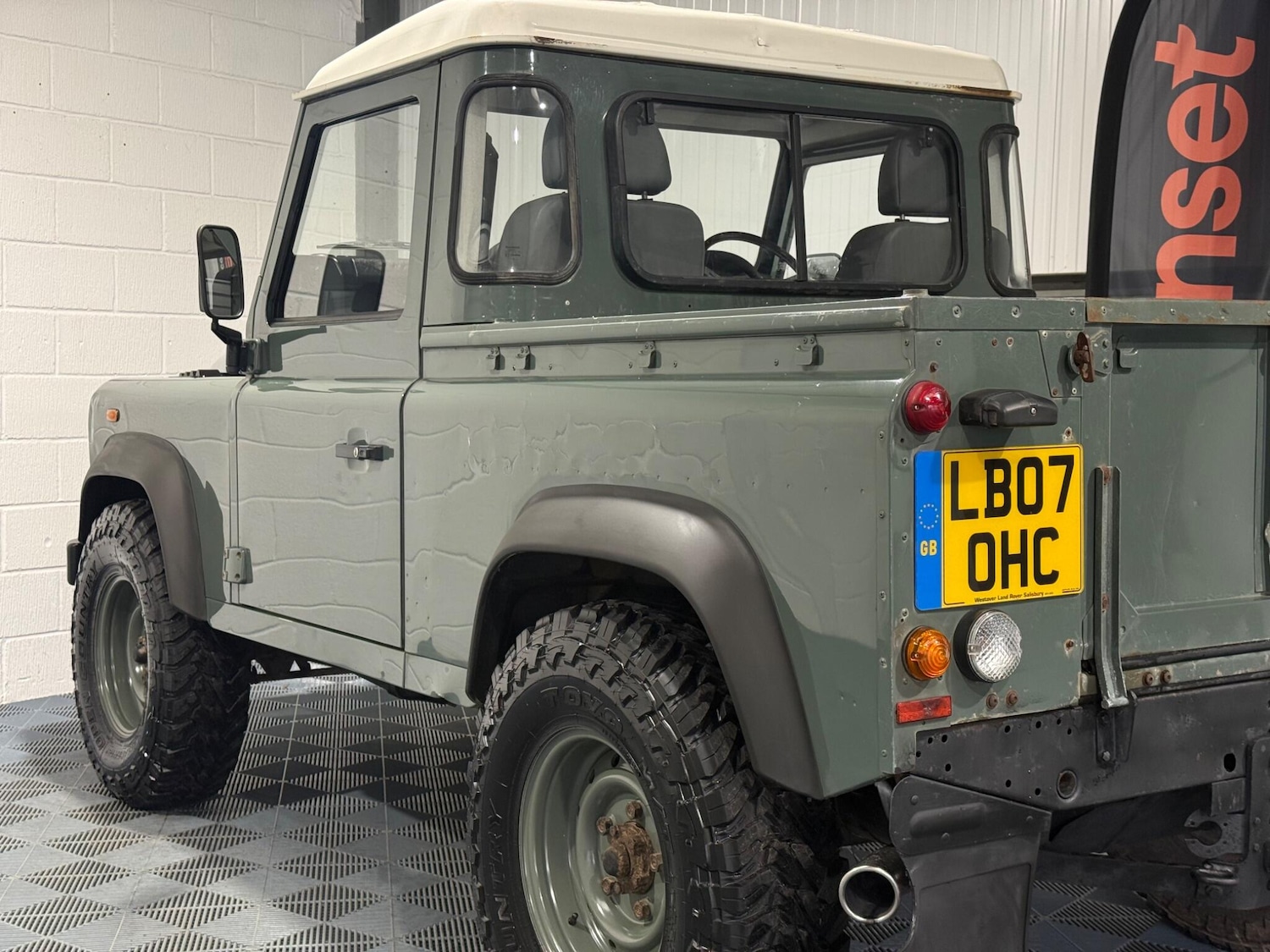 Used Land Rover Defender 90 2007 for sale - 77549380: Photo 23