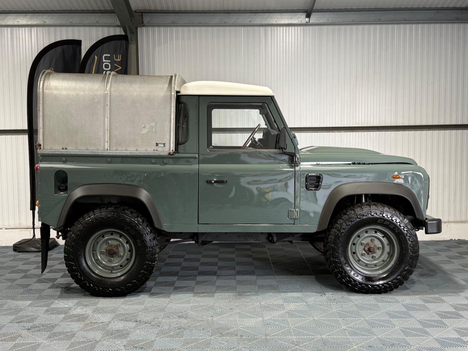 Used Land Rover Defender 90 2007 for sale - 77549380: Photo 26