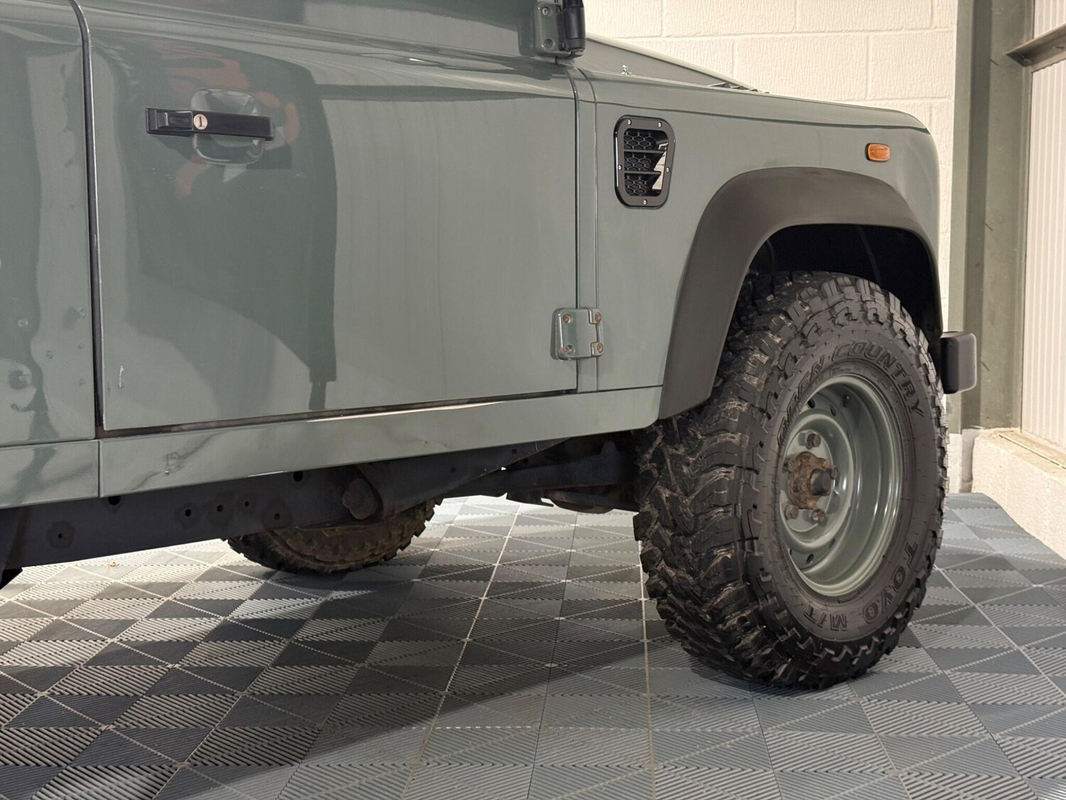 Used Land Rover Defender 90 2007 for sale - 77549380: Photo 47