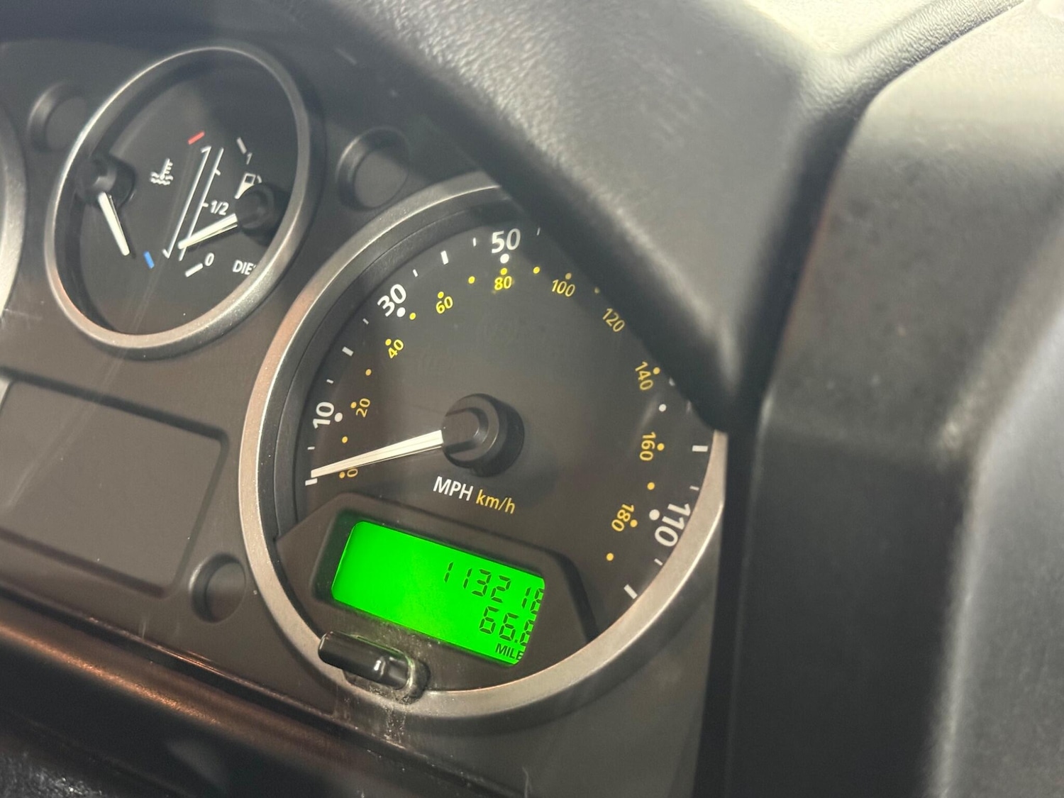 Used Land Rover Defender 90 2007 for sale - 77549380: Photo 9