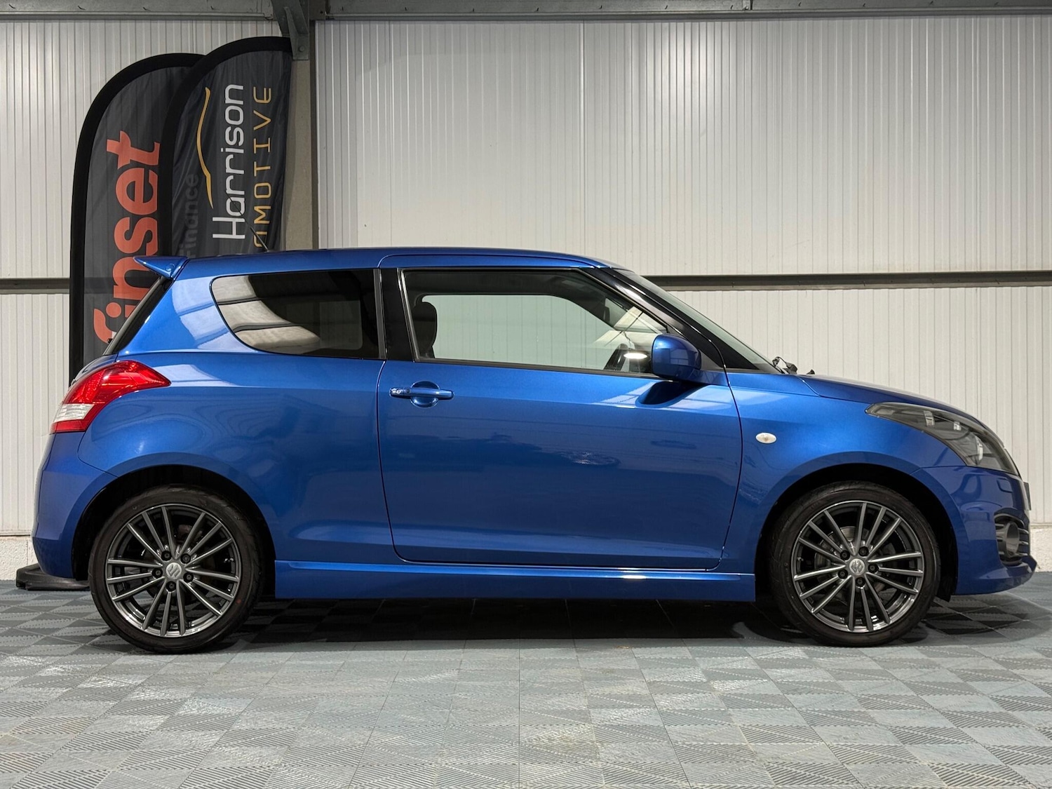 Used Suzuki Swift 2017 for sale - 77229976: Photo 24