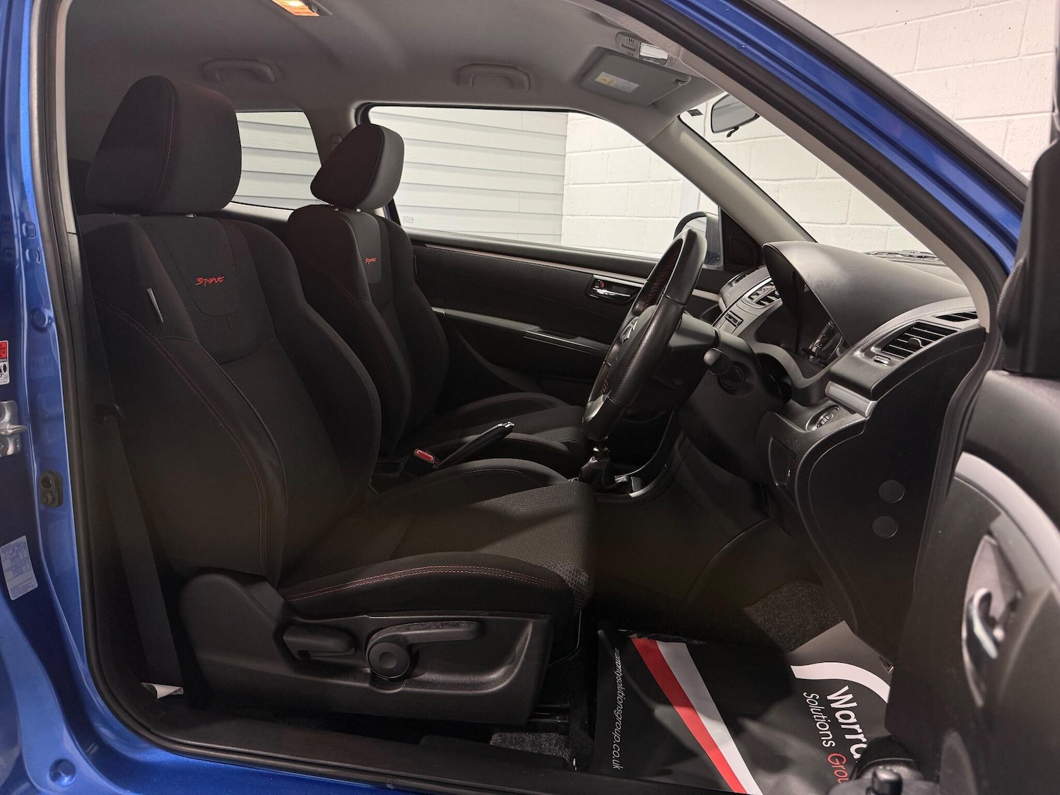 Used Suzuki Swift 2017 for sale - 77229976: Photo 35