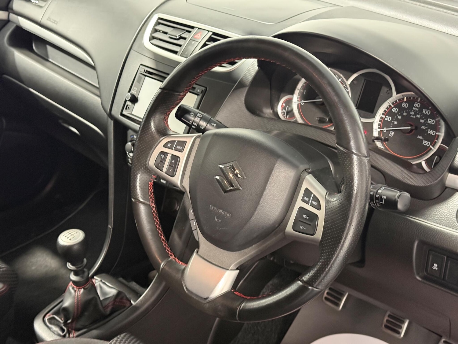 Used Suzuki Swift 2017 for sale - 77229976: Photo 50