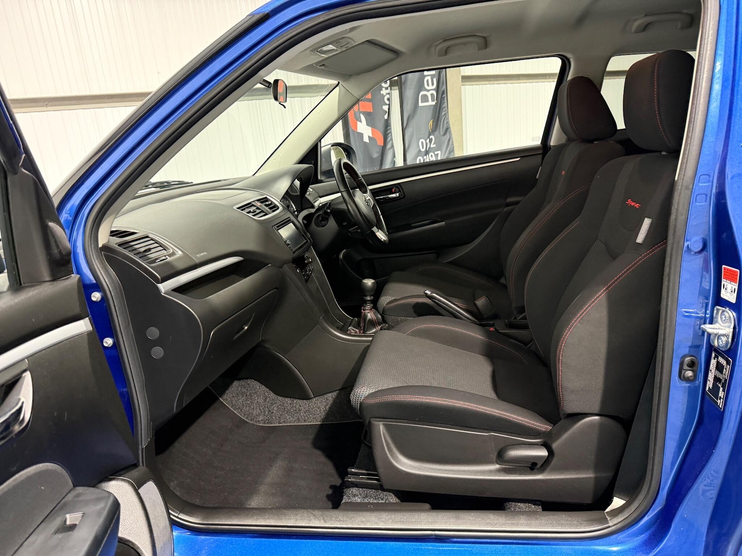 Used Suzuki Swift 2017 for sale - 77229976: Photo 58