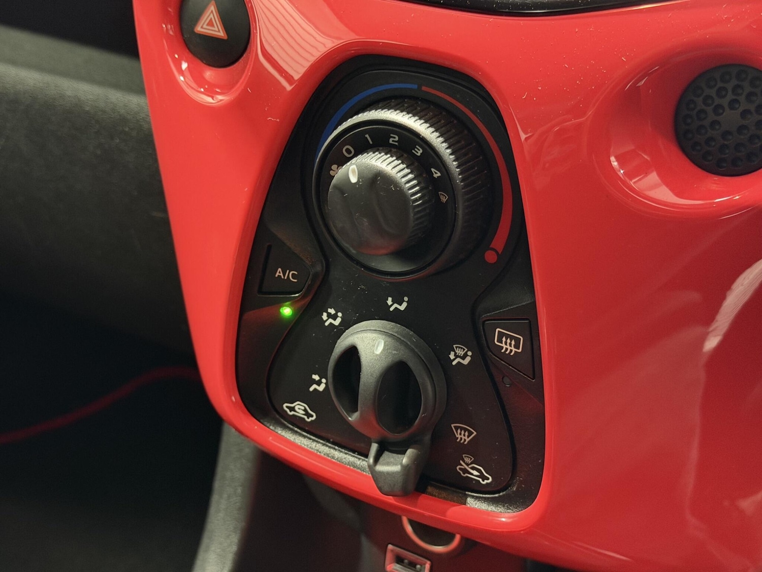 Used Citroen C1 2014 for sale - 78073152: Photo 67