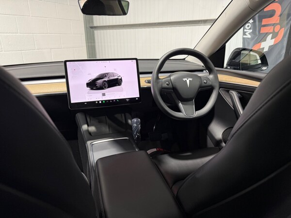Used Tesla Model Y 2022 for sale - 76283759: Photo 64