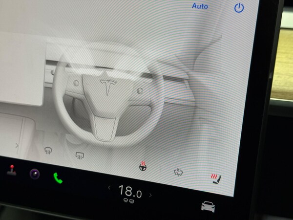 Used Tesla Model Y 2022 for sale - 76283759: Photo 66