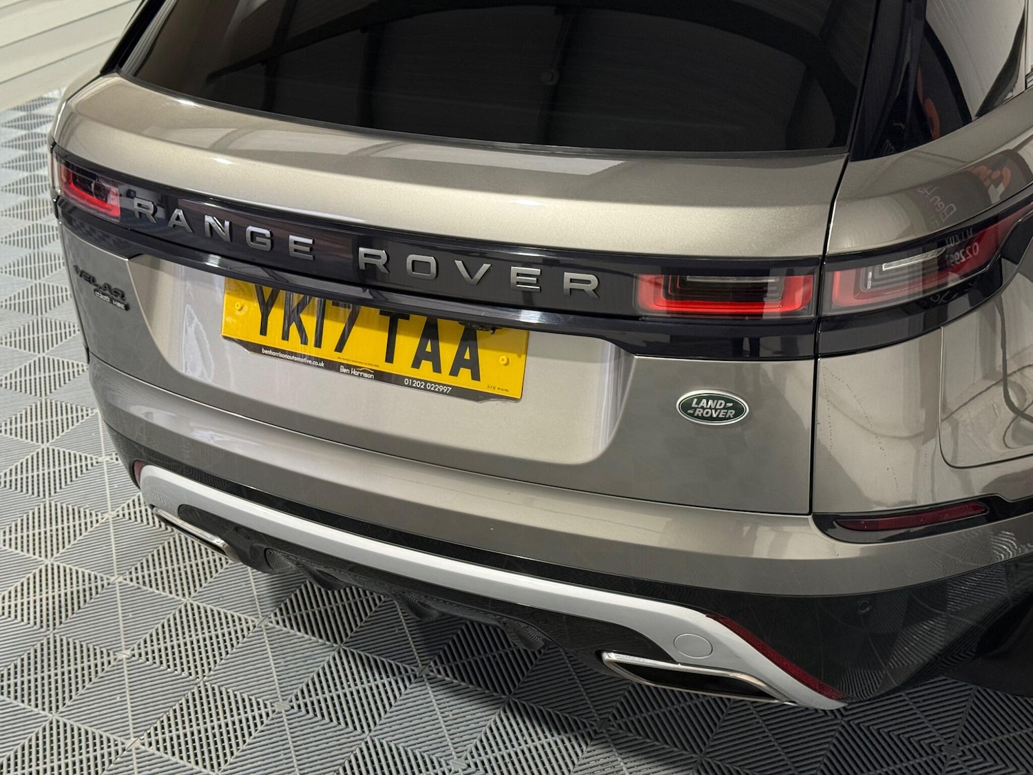 Used Land Rover Range Rover Velar 2017 for sale - 77016514: Photo 18