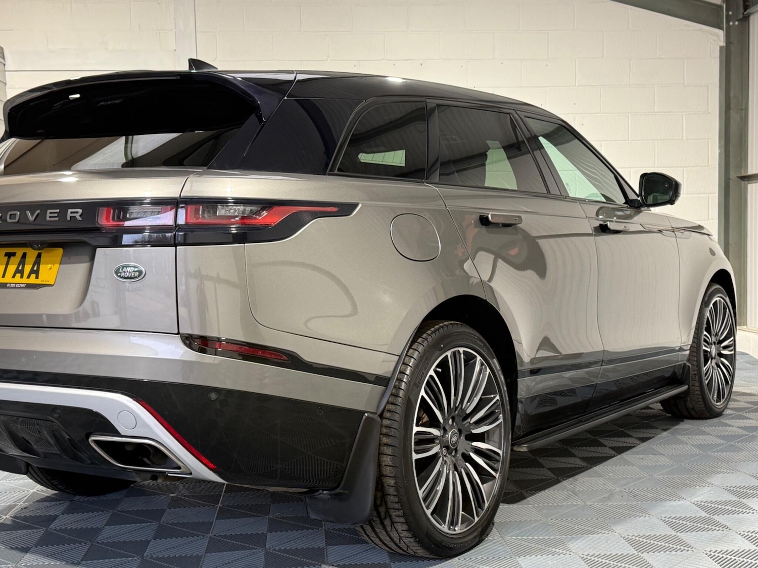 Used Land Rover Range Rover Velar 2017 for sale - 77016514: Photo 25