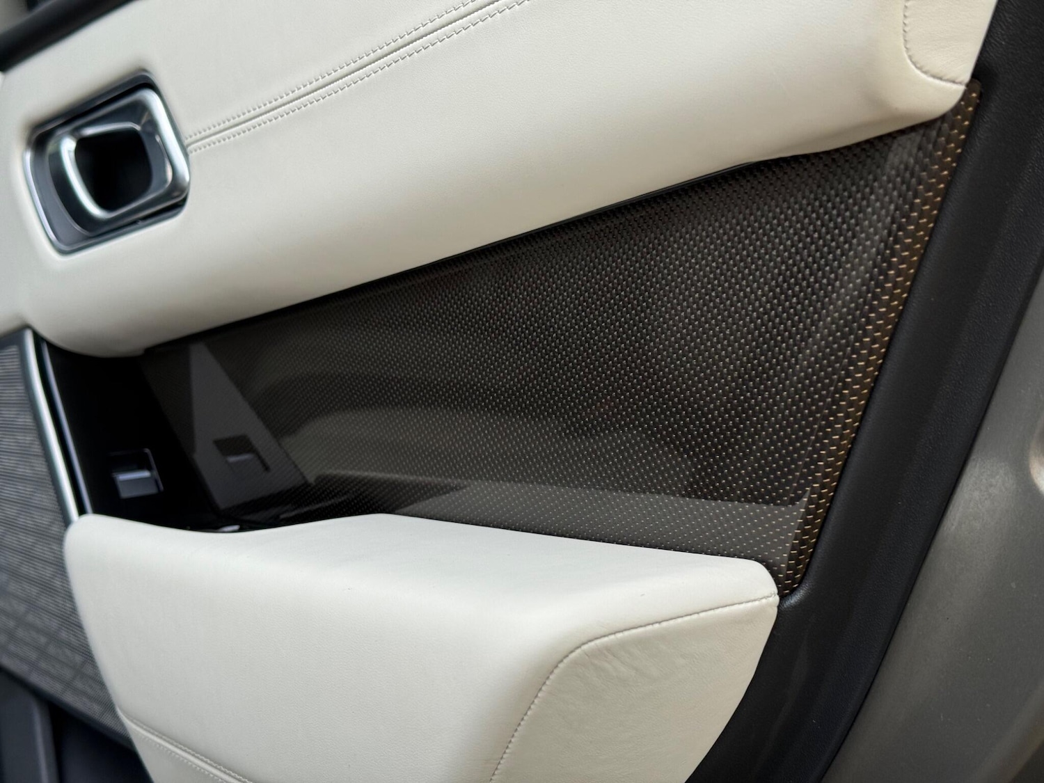 Used Land Rover Range Rover Velar 2017 for sale - 77016514: Photo 49