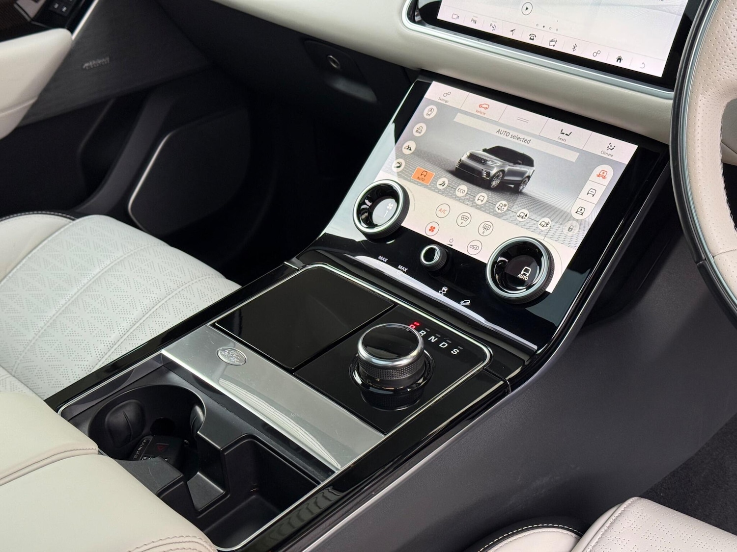 Used Land Rover Range Rover Velar 2017 for sale - 77016514: Photo 68