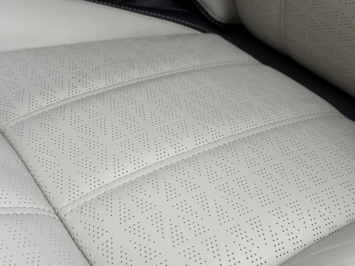 Used Land Rover Range Rover Velar 2017 for sale - 77016514: Photo 89