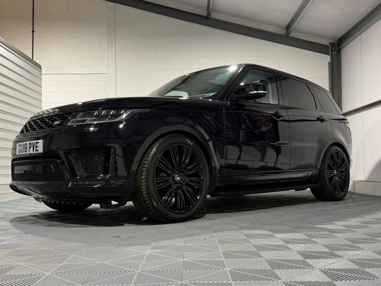 Used Land Rover Range Rover Sport 2018 for sale - 76561677: Photo 16