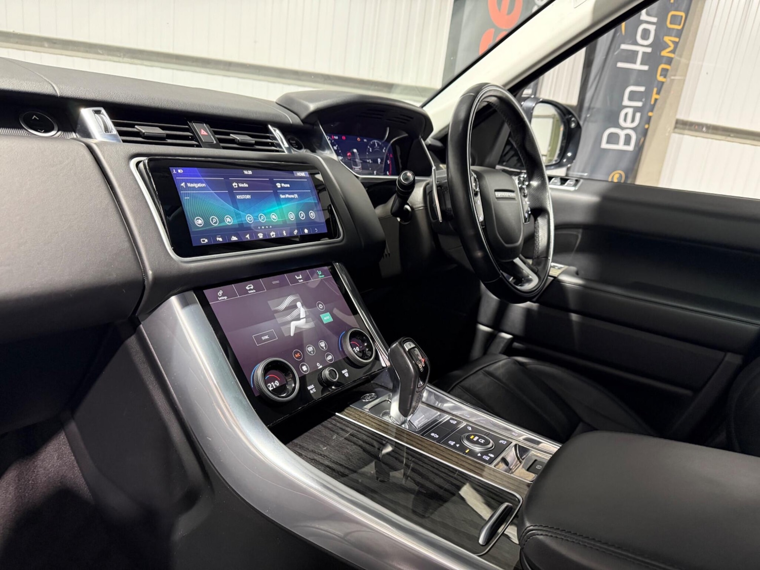 Used Land Rover Range Rover Sport 2018 for sale - 76561677: Photo 17