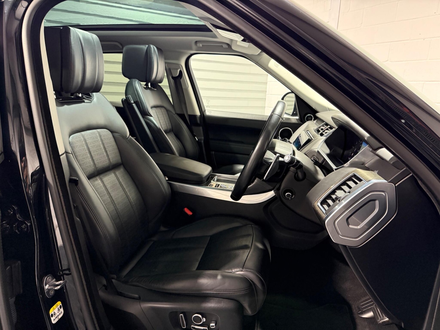 Used Land Rover Range Rover Sport 2018 for sale - 76561677: Photo 40