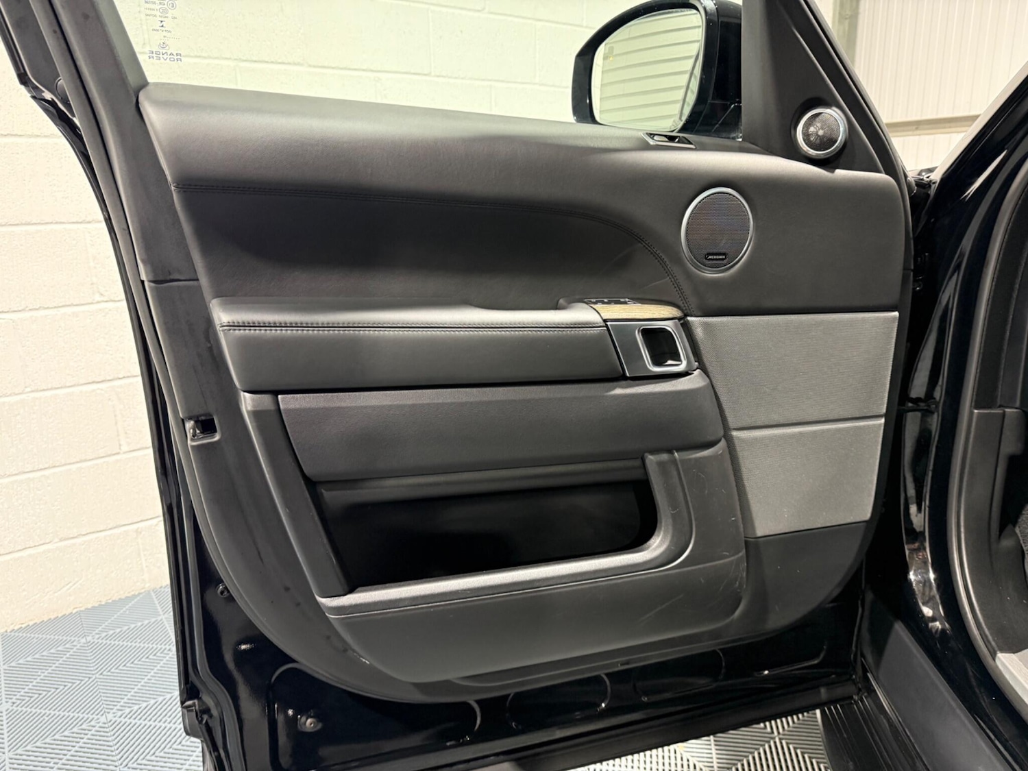 Used Land Rover Range Rover Sport 2018 for sale - 76561677: Photo 46