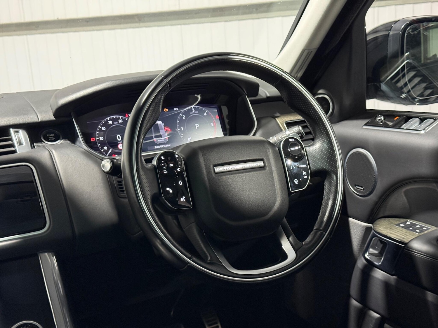 Used Land Rover Range Rover Sport 2018 for sale - 76561677: Photo 59