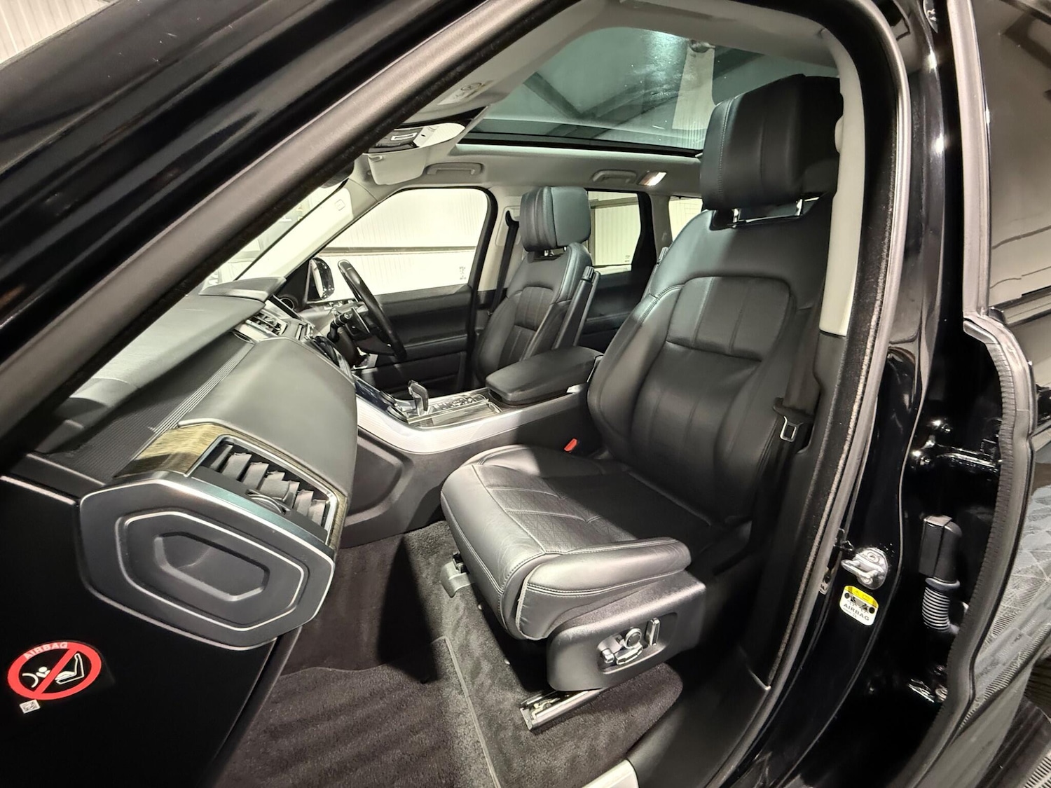 Used Land Rover Range Rover Sport 2018 for sale - 76561677: Photo 60