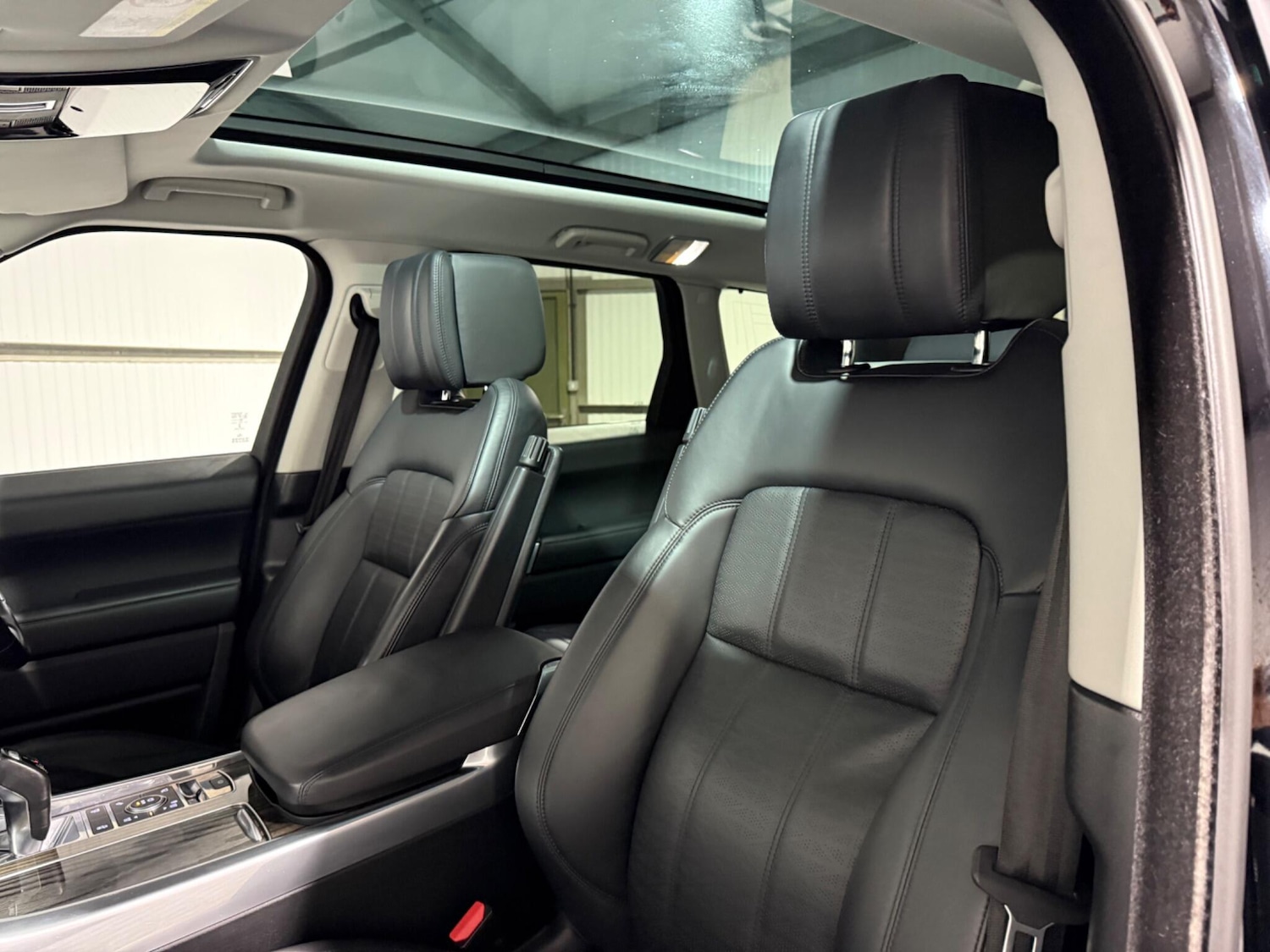 Used Land Rover Range Rover Sport 2018 for sale - 76561677: Photo 62