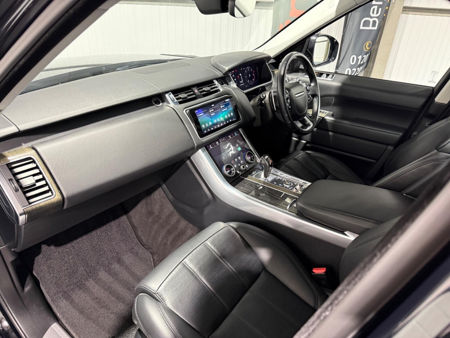 Used Land Rover Range Rover Sport 2018 for sale - 76561677: Photo 79