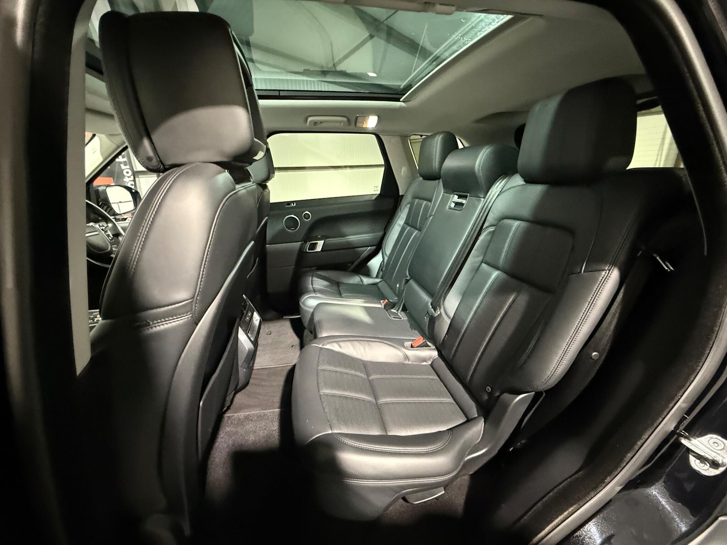 Used Land Rover Range Rover Sport 2018 for sale - 76561677: Photo 80