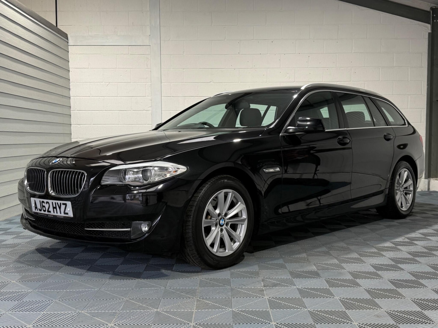 Used BMW 5 Series 2012 for sale - 77344773: Photo 10