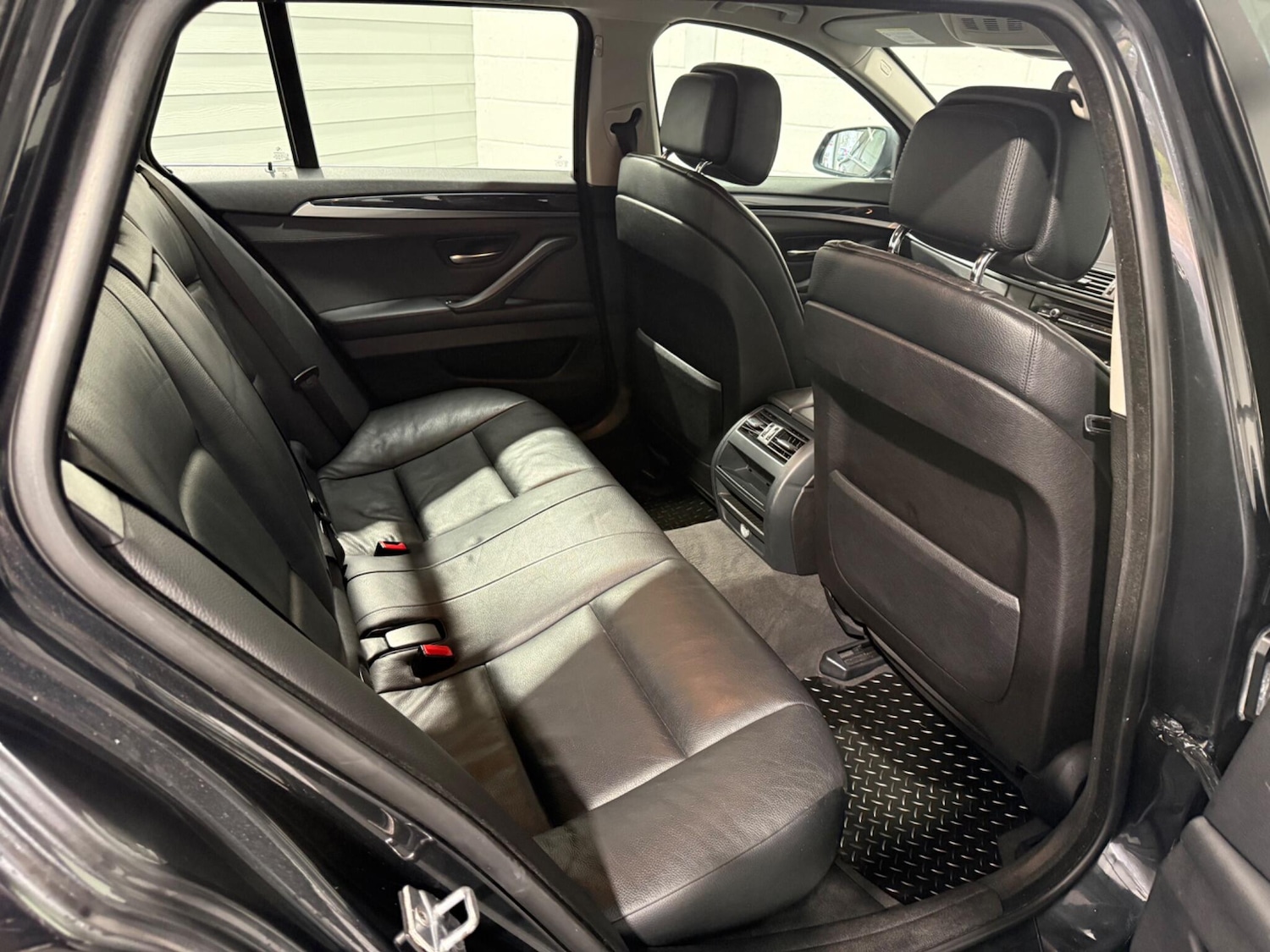 Used BMW 5 Series 2012 for sale - 77344773: Photo 46