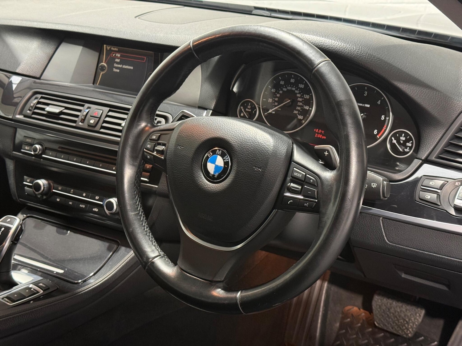 Used BMW 5 Series 2012 for sale - 77344773: Photo 64