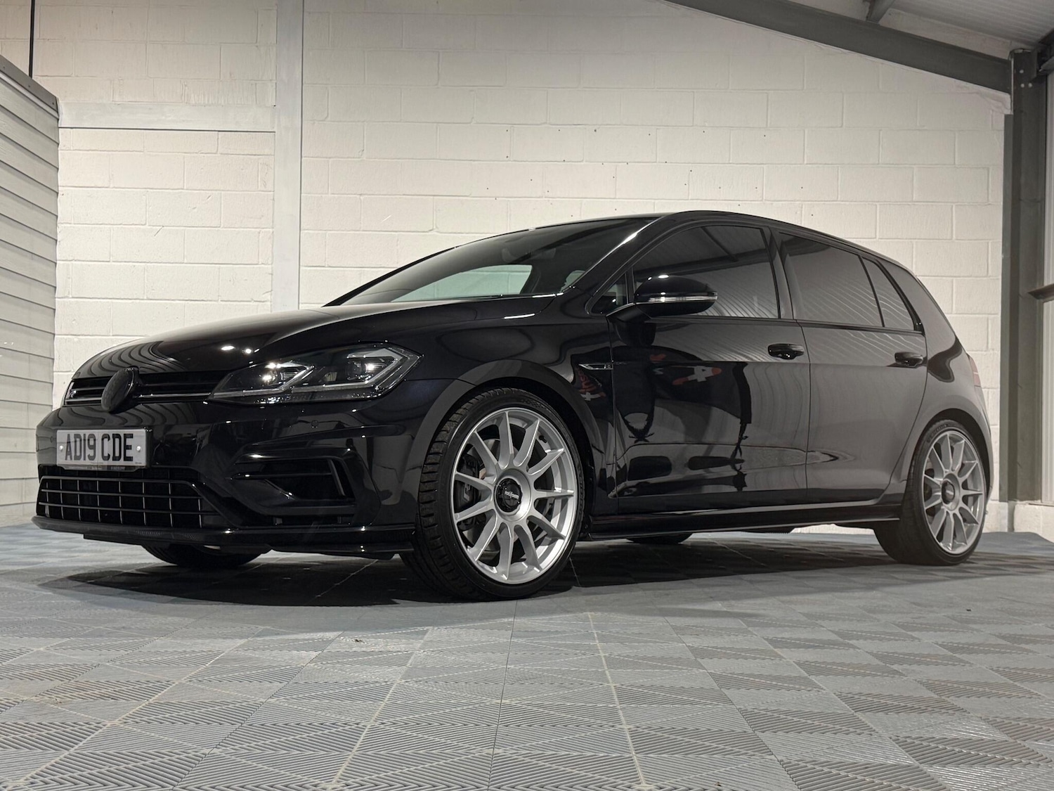 Used Volkswagen Golf 2019 for sale - 76926825: Photo 17