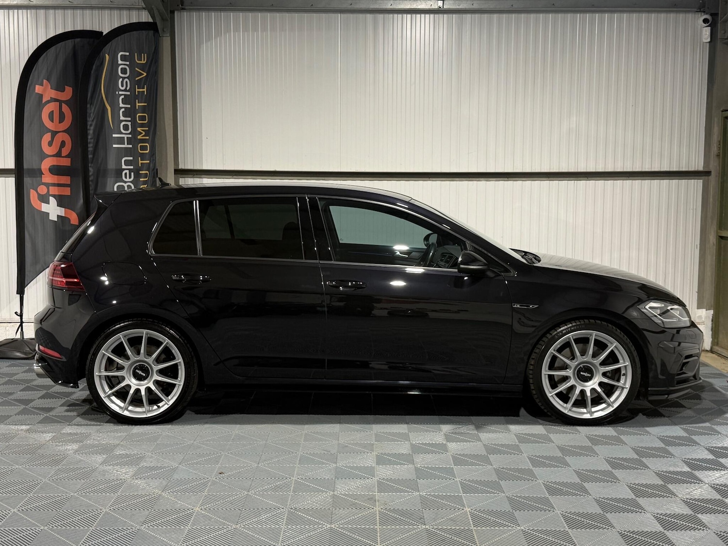 Used Volkswagen Golf 2019 for sale - 76926825: Photo 30