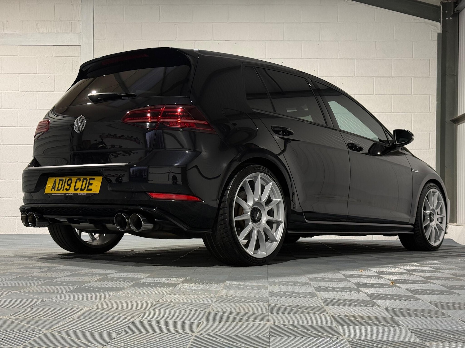 Used Volkswagen Golf 2019 for sale - 76926825: Photo 35