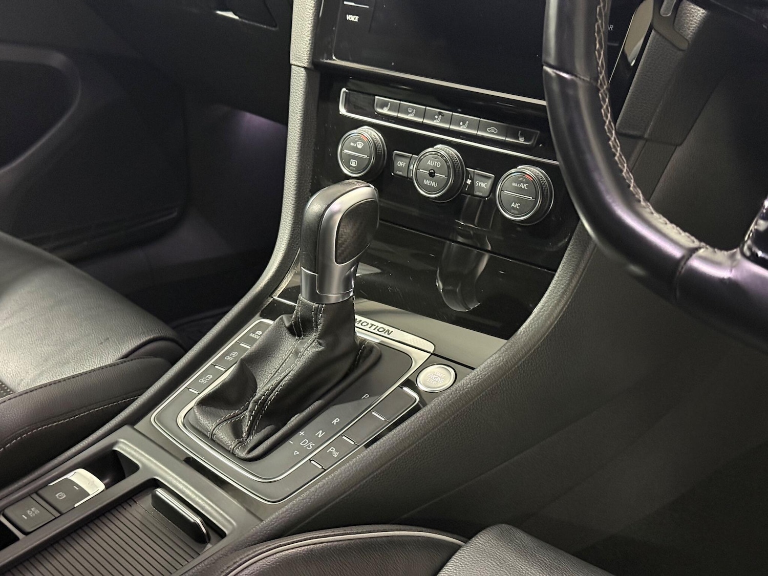 Used Volkswagen Golf 2019 for sale - 76926825: Photo 41