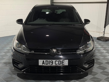 Used Volkswagen Golf 2019 for sale - 76926825: Photo