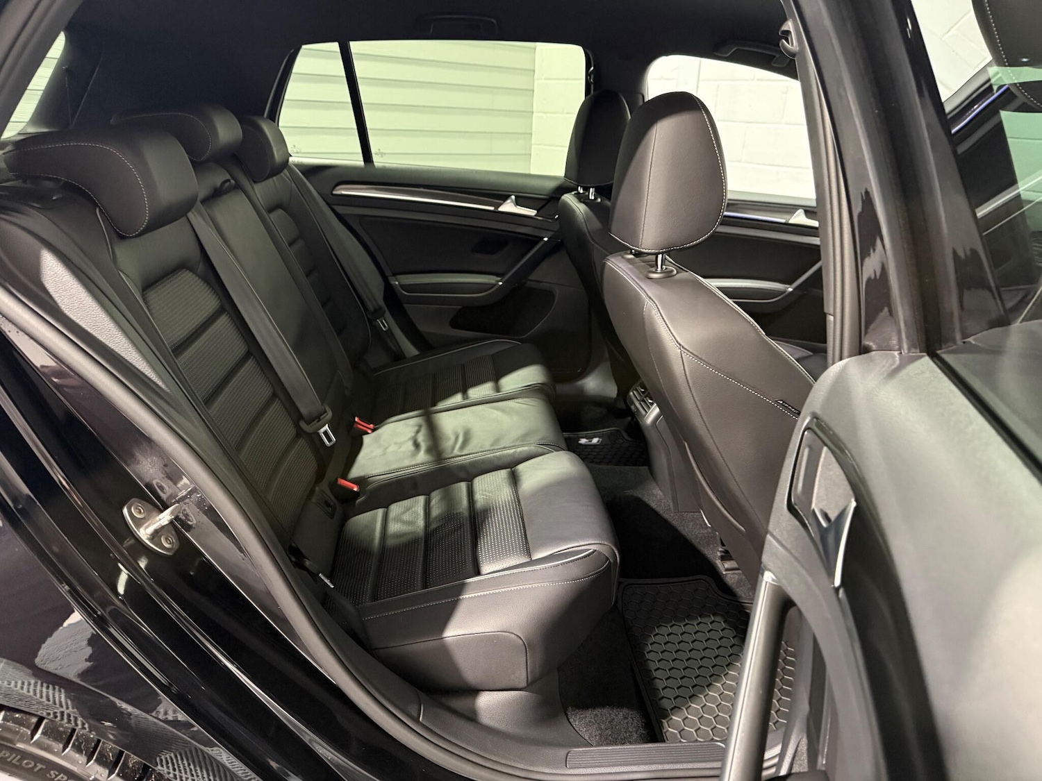 Used Volkswagen Golf 2019 for sale - 76926825: Photo 51