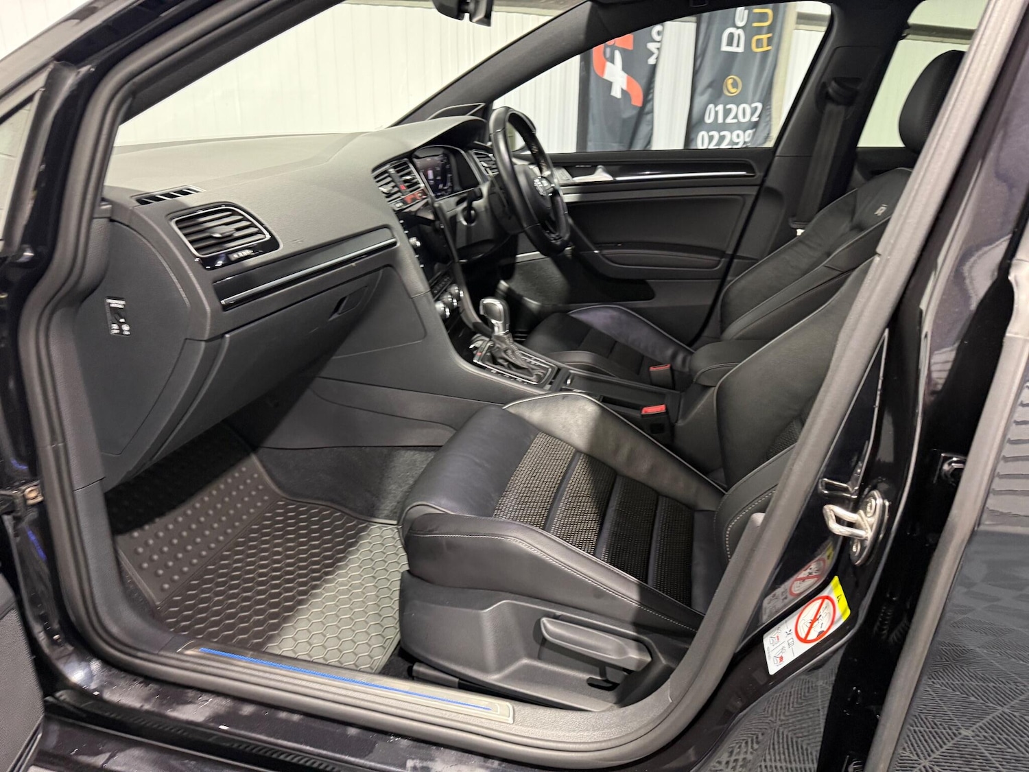 Used Volkswagen Golf 2019 for sale - 76926825: Photo 66