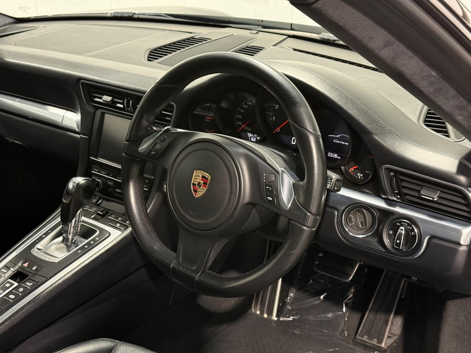 Used Porsche 911 2015 for sale - 77559974: Photo 14
