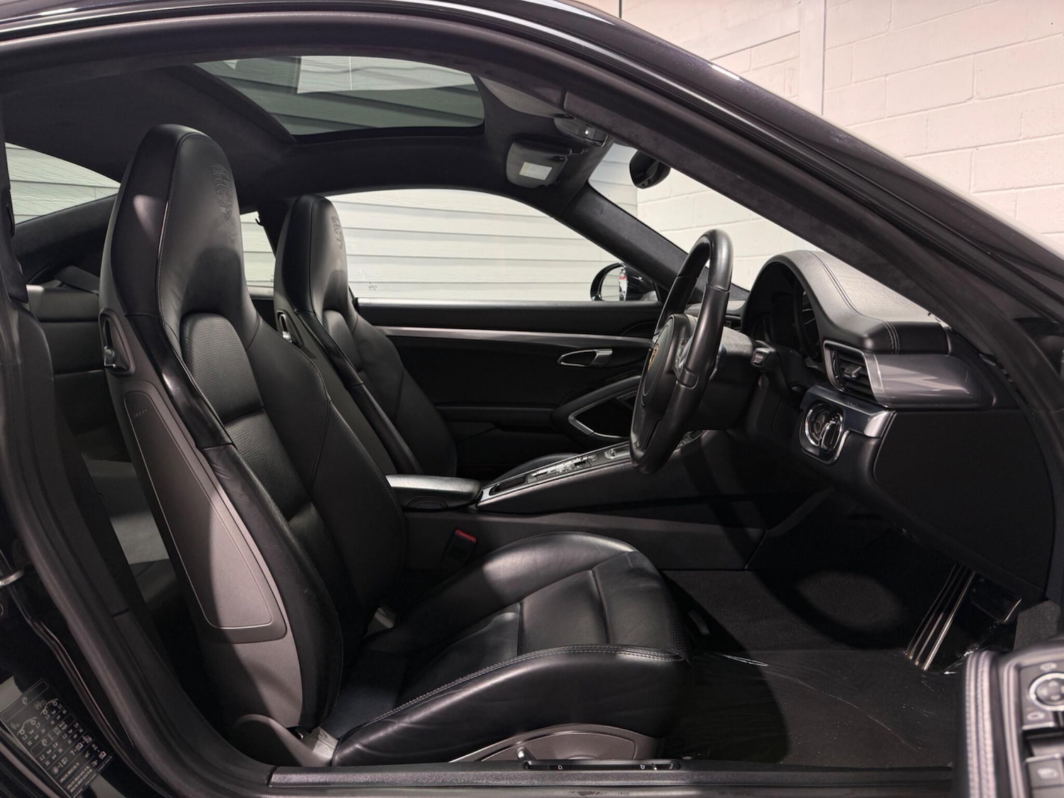 Used Porsche 911 2015 for sale - 77559974: Photo 63