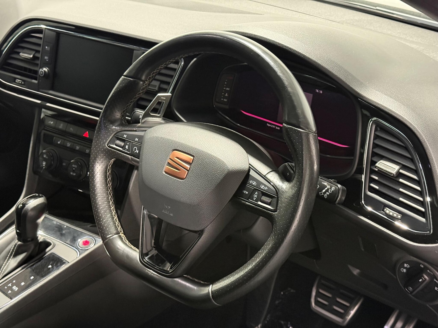 Used SEAT Leon 2019 for sale - 77344771: Photo 18