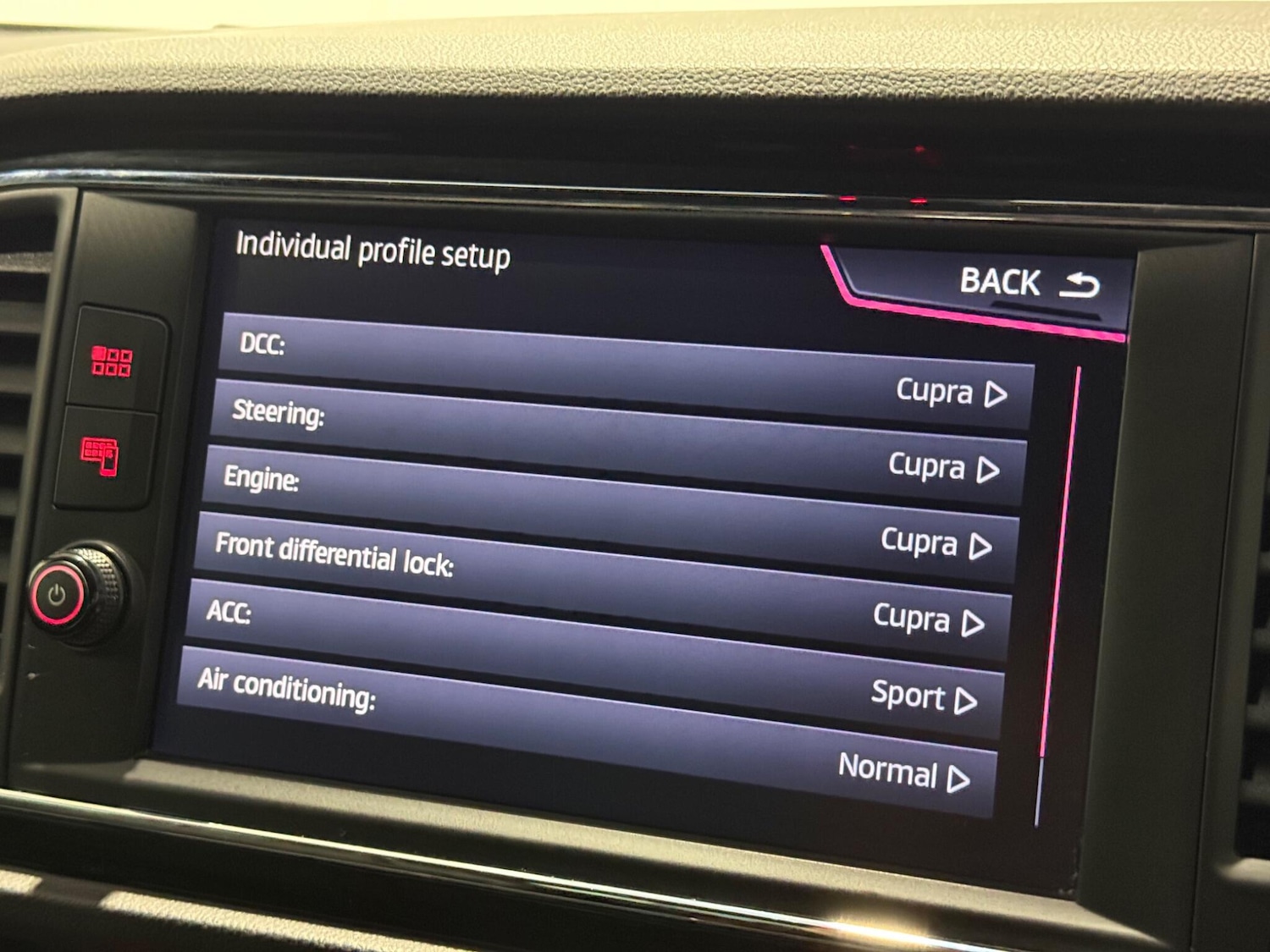 Used SEAT Leon 2019 for sale - 77344771: Photo 20