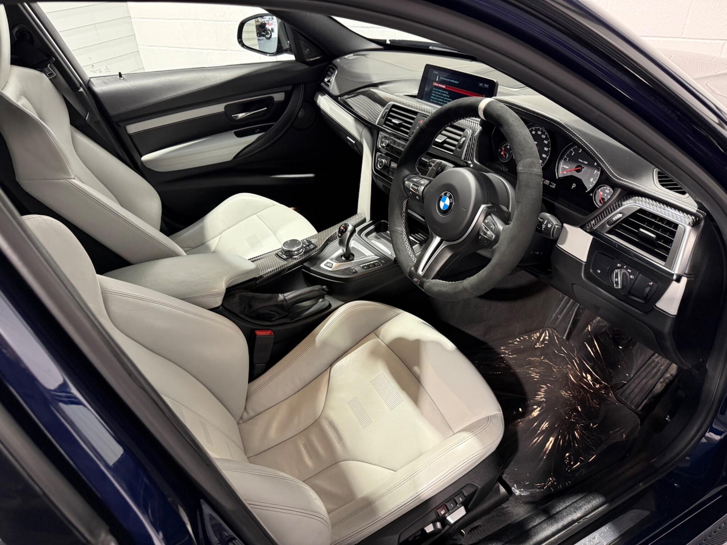 Used BMW M3 2016 for sale - 76349232: Photo 2