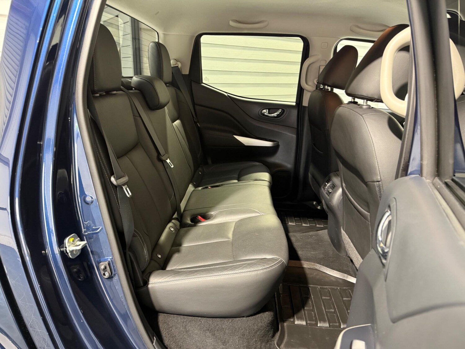 Used Nissan Navara 2019 for sale - 76377485: Photo 62