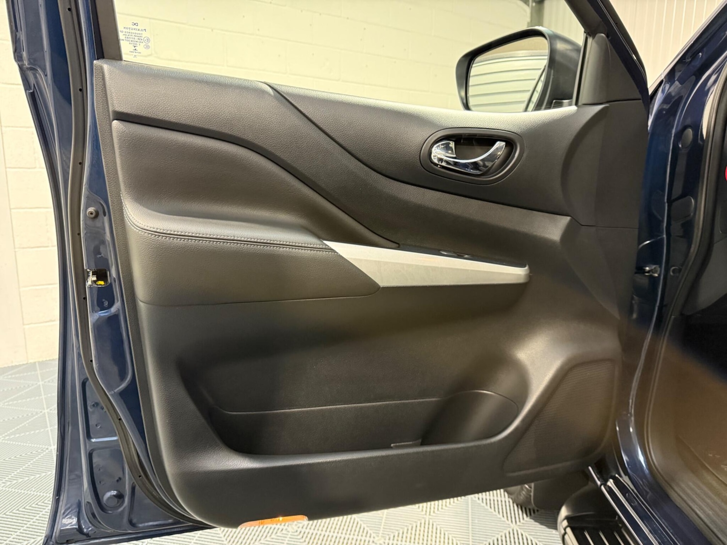 Used Nissan Navara 2019 for sale - 76377485: Photo 67