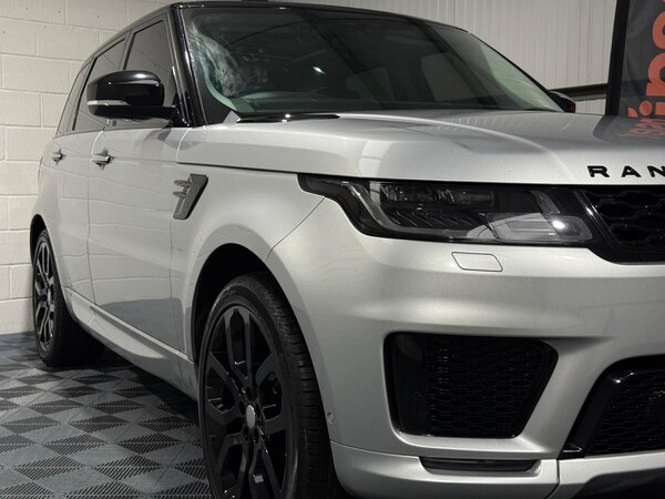 Used Land Rover Range Rover Sport 2019 for sale - 74726096: Photo 4