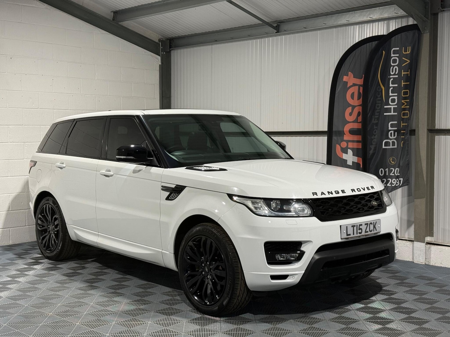 Used Land Rover Range Rover Sport 2015 for sale - 77143596: Photo 11