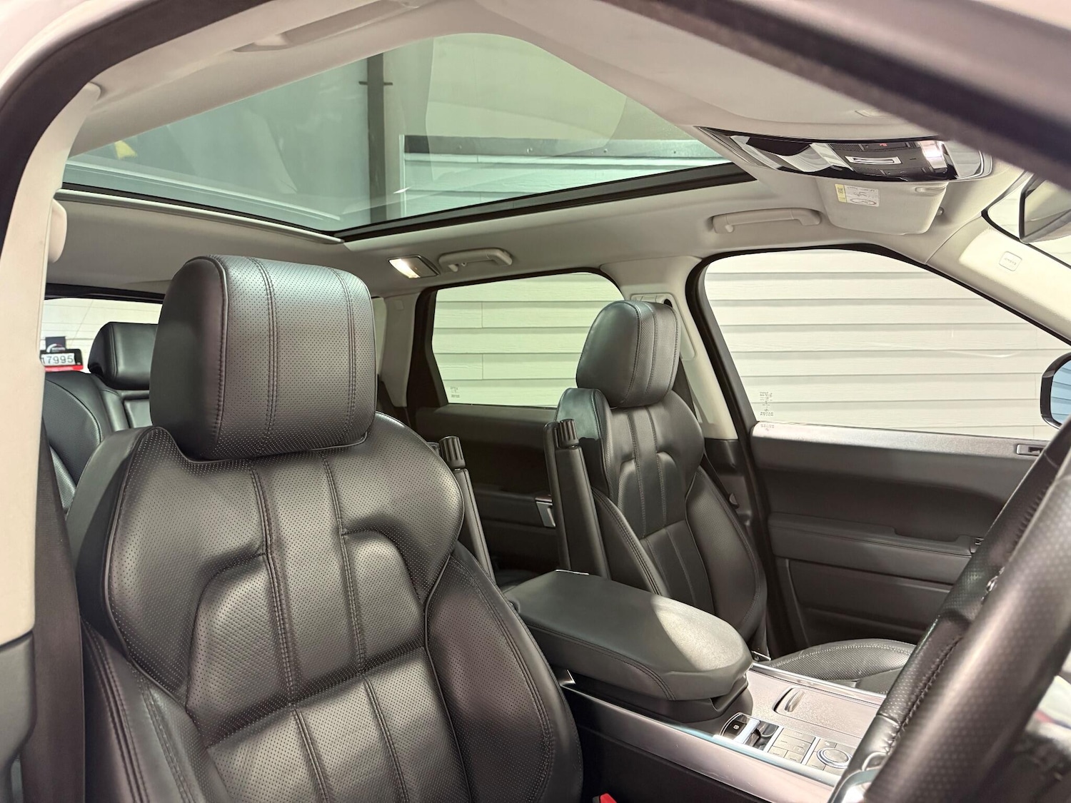 Used Land Rover Range Rover Sport 2015 for sale - 77143596: Photo 40