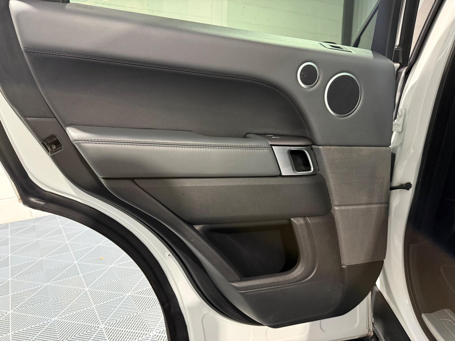 Used Land Rover Range Rover Sport 2015 for sale - 77143596: Photo 48