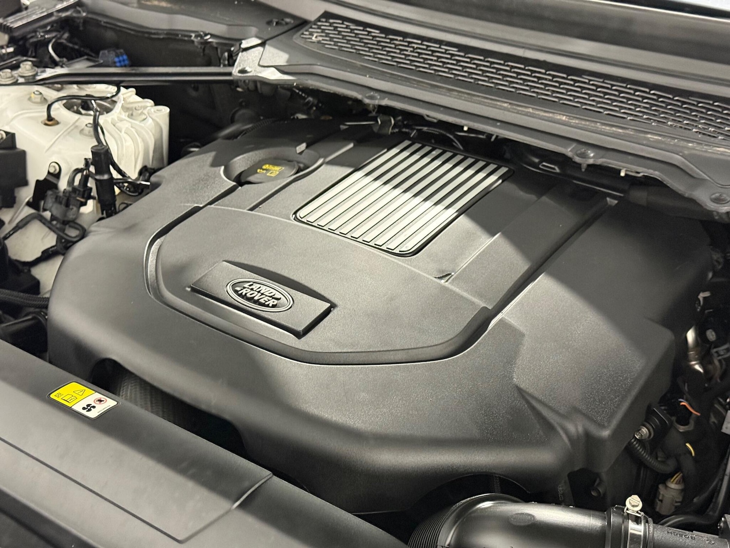 Used Land Rover Range Rover Sport 2015 for sale - 77143596: Photo 49