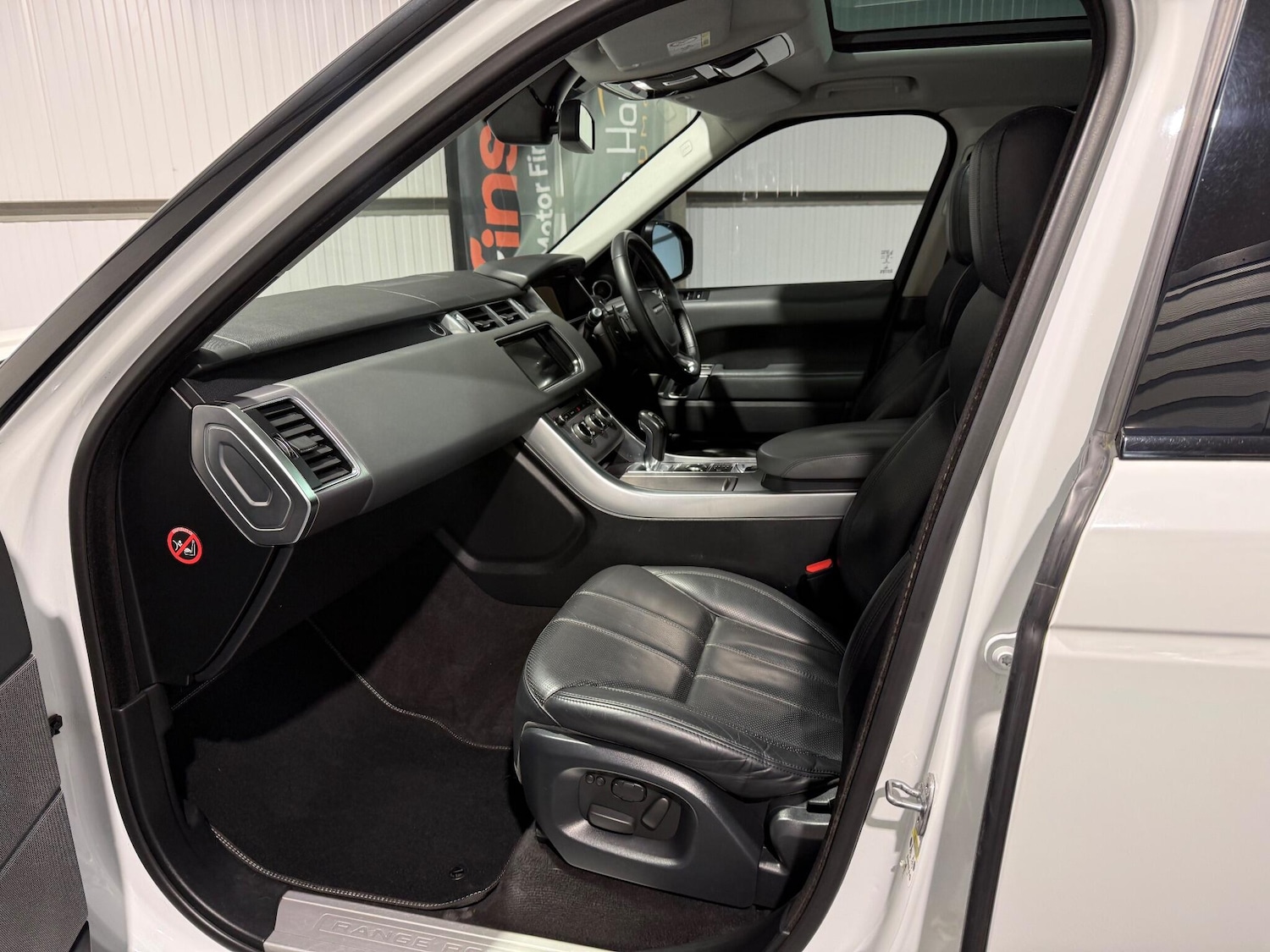 Used Land Rover Range Rover Sport 2015 for sale - 77143596: Photo 60