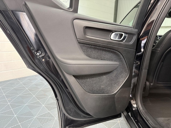Used Volvo XC40 2019 for sale - 75634612: Photo 45